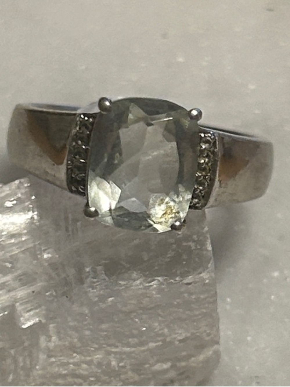 Sterling Silver Aquamarine Cushion-Cut Ring